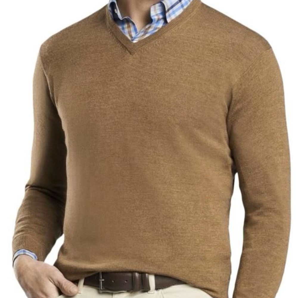 BNWT Peter Millar V-neck sweater. In original packaging/ never opened.